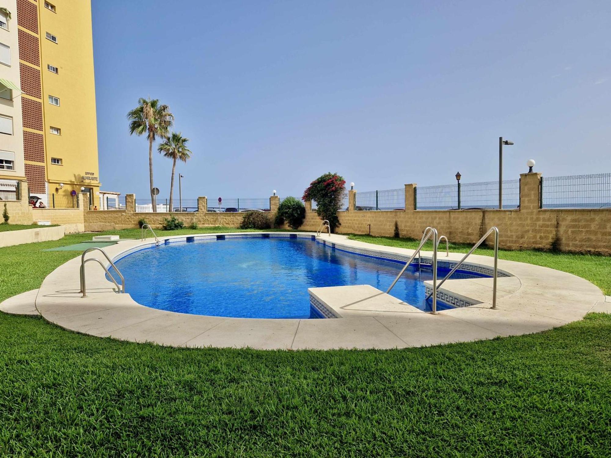 Sr Almirante 1ª Linea De Playa Apartment Sitio de Calahonda ภายนอก รูปภาพ