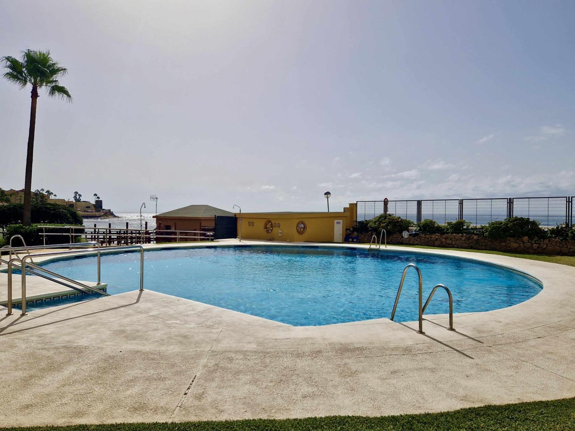 Sr Almirante 1ª Linea De Playa Apartment Sitio de Calahonda ภายนอก รูปภาพ